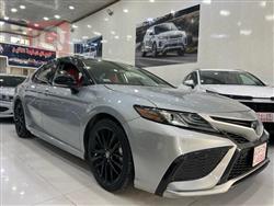 تۆیۆتا کامری